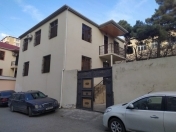 Satılır 5 otaqlı 300 m2 villa Ukrayna dairəsi