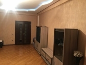 Satılır 3 otaqlı 120 m2 yeni tikili Əhmədli m.