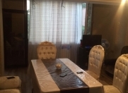 Satılır 1 otaqlı 50 m2 köhnə tikili Gənclik m.