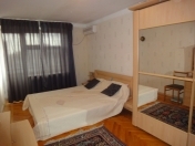 İcarəyə verilir 4 otaqlı 100 m2 köhnə tikili Beşmərtəbə