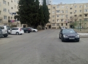 Satılır 4 otaqlı 105 m2 köhnə tikili Gənclik m.