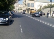 Satılır 3 otaqlı 65 m2 köhnə tikili İnşaatçılar m.