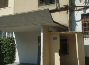 Satılır 4 otaqlı 100 m2 köhnə tikili İnşaatçılar m.