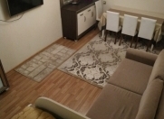 Satılır 1 otaqlı 35 m2 köhnə tikili İnşaatçılar m.