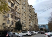 Satılır 2 otaqlı 65 m2 köhnə tikili İnşaatçılar m.