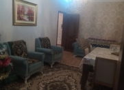 Satılır 2 otaqlı 60 m2 köhnə tikili İnşaatçılar m.