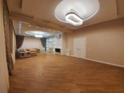 İcarəyə verilir 5 otaqlı 700 m2 yeni tikili Nəsimi r.