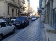 İcarəyə verilir 1 otaqlı 12 m2 ofis Nəriman Nərimanov m.