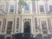 Satılır 3 otaqlı 110 m2 köhnə tikili Araz kinoteatrı