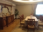 Satılır 4 otaqlı 700 m2 yeni tikili Qələbə dairəsi