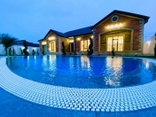 Satılır 5 otaqlı 260 m2 bağ evi Mərdəkan