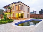 Satılır 6 otaqlı 350 m2 bağ evi Mərdəkan