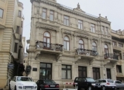 Satılır 8 otaqlı 270 m2 yeni tikili İçəri Şəhər