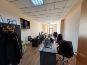 Satılır 5 otaqlı 265 m2 yeni tikili Heydər Əliyev sarayı