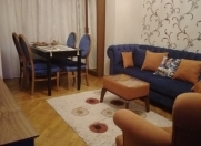 Satılır 2 otaqlı 60 m2 köhnə tikili Zərifə Əliyeva adına park