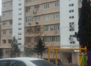 Satılır 5 otaqlı 130 m2 köhnə tikili Gənclik m.