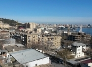 İcarəyə verilir 2 otaqlı 60 m2 köhnə tikili Bayıl parkı