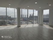 İcarəyə verilir 6 otaqlı 400 m2 ofis Şah İsmayıl Xətai m.