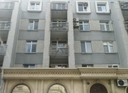 Satılır 2 otaqlı 55 m2 köhnə tikili Nizami m.