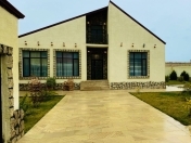 Satılır 4 otaqlı 170 m2 bağ evi Mərdəkan