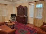 Satılır 2 otaqlı 60 m2 köhnə tikili Yeni Yasamal