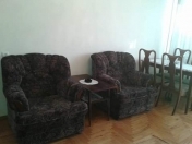 İcarəyə verilir 2 otaqlı 70 m2 köhnə tikili Tibb Universiteti