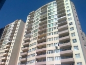 Satılır 1 otaqlı 53 m2 yeni tikili Şah İsmayıl Xətai m.