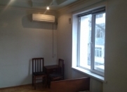 İcarəyə verilir 1 otaqlı 35 m2 köhnə tikili Elmlər Akademiyası m.