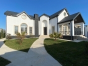 Satılır 4 otaqlı 170 m2 bağ evi Mərdəkan