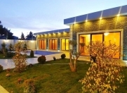 Satılır 4 otaqlı 200 m2 bağ evi Mərdəkan