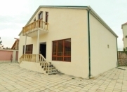 Satılır 4 otaqlı 180 m2 bağ evi Mərdəkan