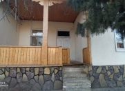 Satılır 2 otaqlı 150 m2 həyət evi Göygöl