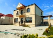 Satılır 5 otaqlı 240 m2 bağ evi Buzovna