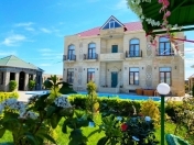 İcarəyə verilir 5 otaqlı 800 m2 bağ evi Şağan