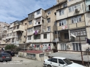 Satılır 3 otaqlı 72 m2 köhnə tikili Asan Xidmət-3