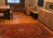 Satılır 3 otaqlı 80 m2 köhnə tikili 8 mkr