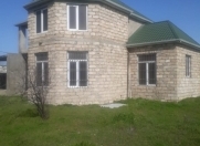 Satılır 5 otaqlı 10000 m2 bağ evi Buzovna