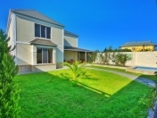 Satılır 5 otaqlı 280 m2 bağ evi Mərdəkan