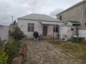Satılır 3 otaqlı 67 m2 həyət evi Ramana