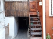 İcarəyə verilir 1 otaqlı 17 m2 köhnə tikili 28 May m.