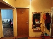 Satılır 4 otaqlı 81.95 m2 köhnə tikili Əhmədli m.