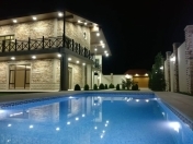 Satılır 5 otaqlı 300 m2 bağ evi Mərdəkan