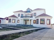 Satılır 10 otaqlı 600 m2 bağ evi Mərdəkan