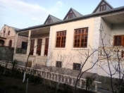 Satılır 10 otaqlı 300 m2 həyət evi Sulutəpə
