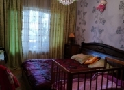 Satılır 4 otaqlı 87 m2 köhnə tikili Neapol dairəsi