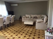 Satılır 5 otaqlı 120 m2 köhnə tikili 8 mkr