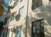 Satılır 1 otaqlı 30 m2 köhnə tikili Gənclik m.