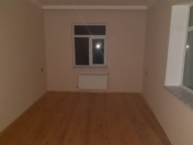 İcarəyə verilir 4 otaqlı 15 m2 yeni tikili Zığ