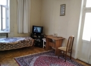 Satılır 2 otaqlı 42 m2 köhnə tikili Space TV