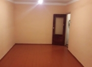 Satılır 1 otaqlı 40 m2 köhnə tikili Kooperasiya Universiteti